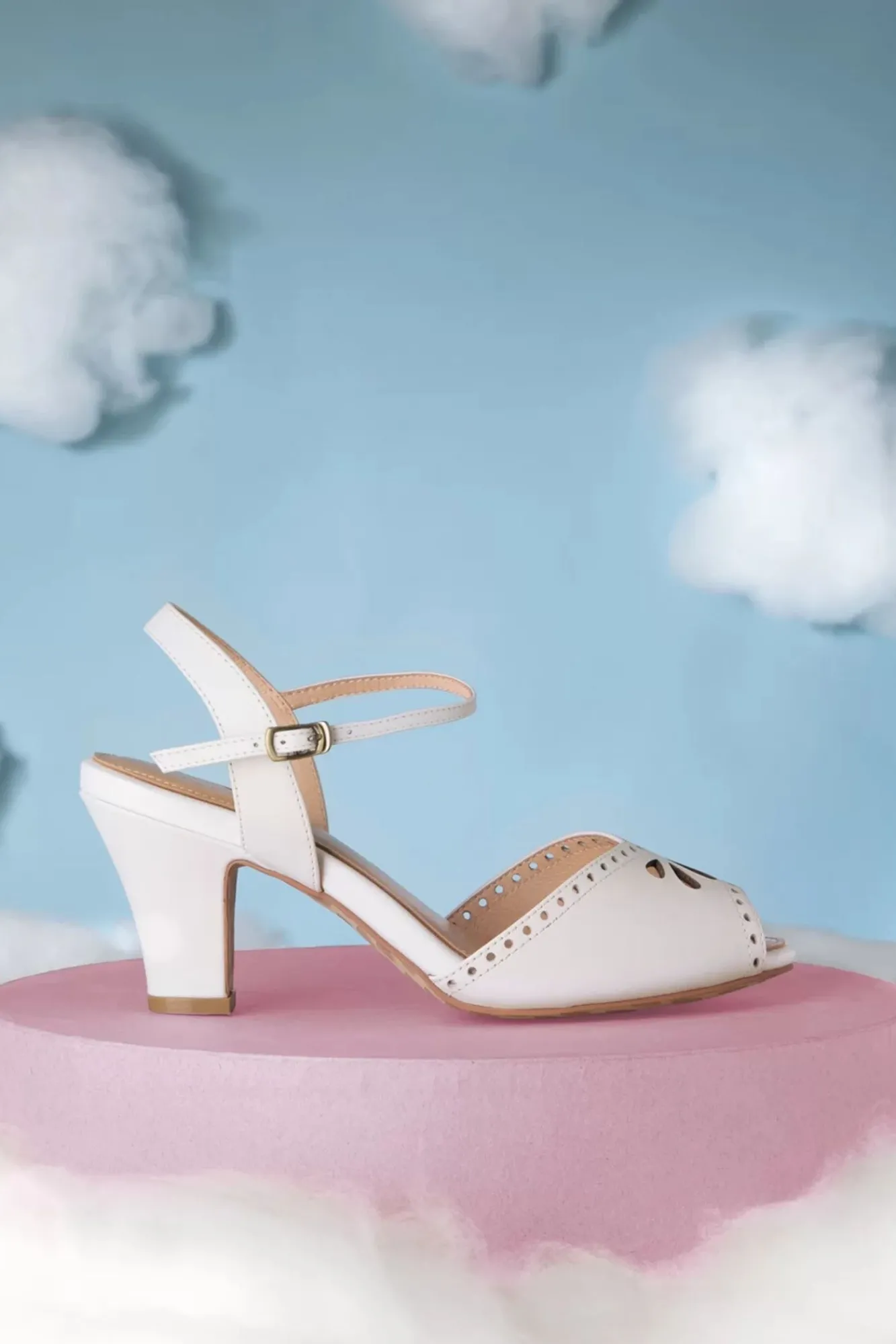 New Ava New Muse Sandaaltjes In Gebroken Wit Vrouwen Sandalen