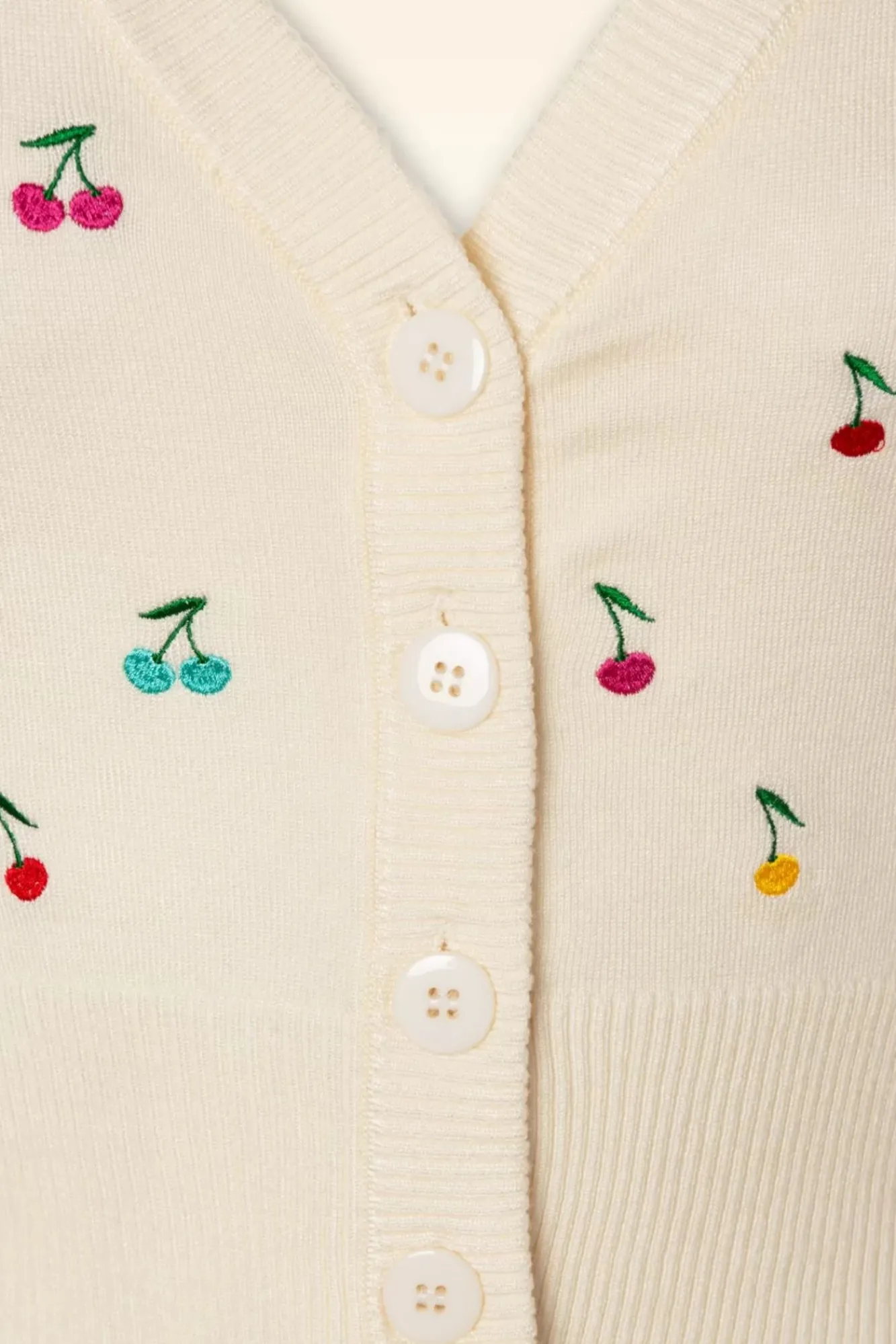 Best Catorina Kersenvest In Creme Vrouwen Vestjes