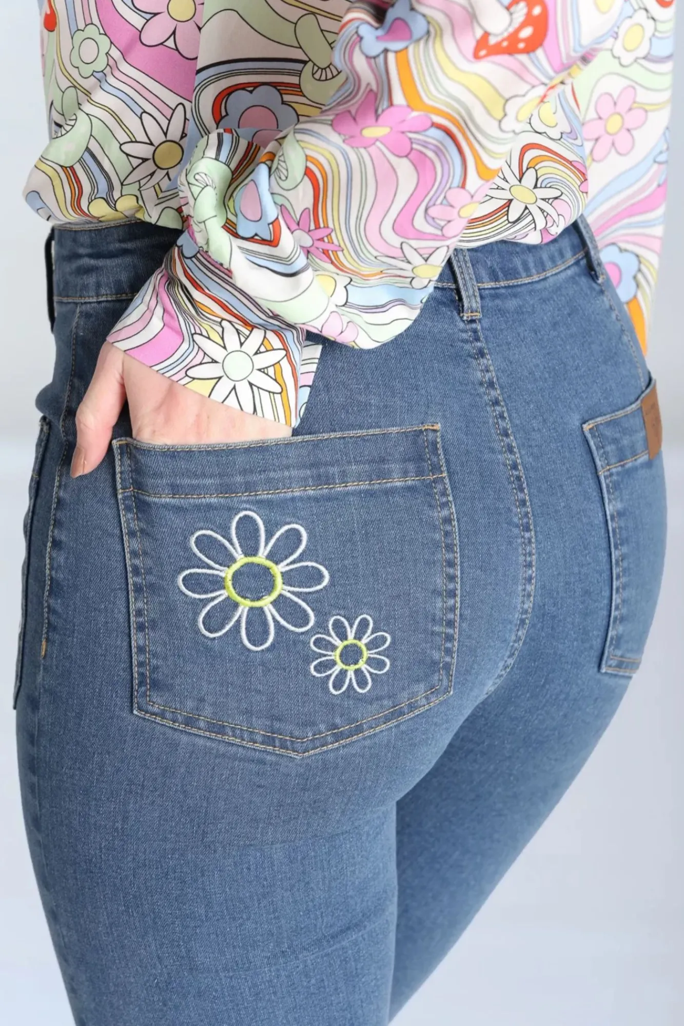 Best Daisy Flower Power Jeans In Licht Blauw Vrouwen Broeken