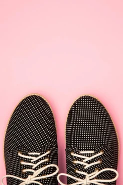 Outlet Derby Droomschoenen In Zwart Vrouwen Veterschoenen