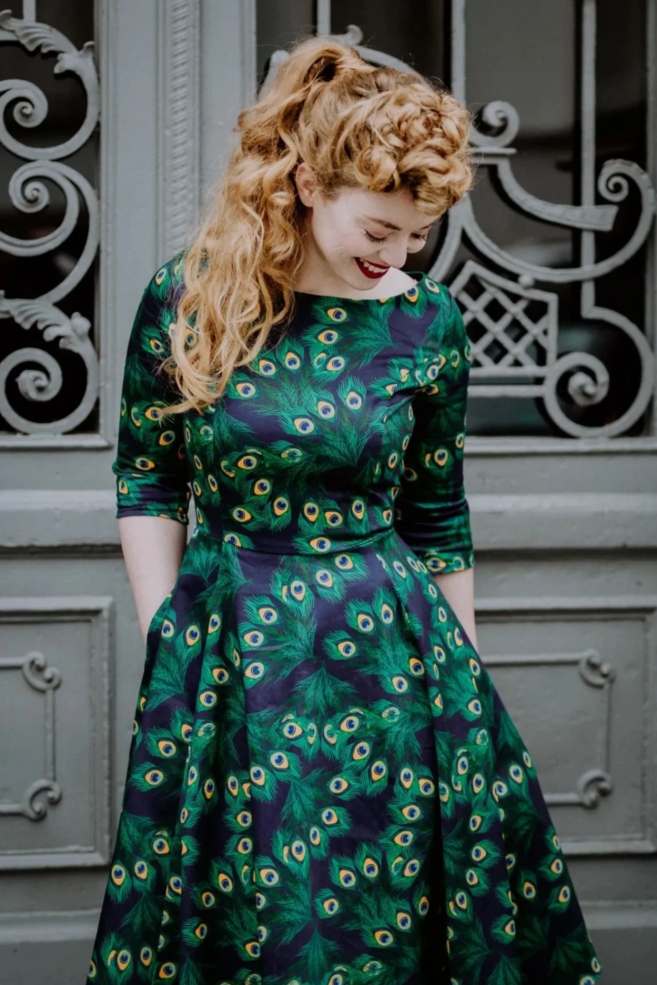 Discount Exclusieve Bij Topvintage ~ Adriana Peacock Long Sleeve Swing Jurk In Marineblauw Vrouwen Swing Jurken