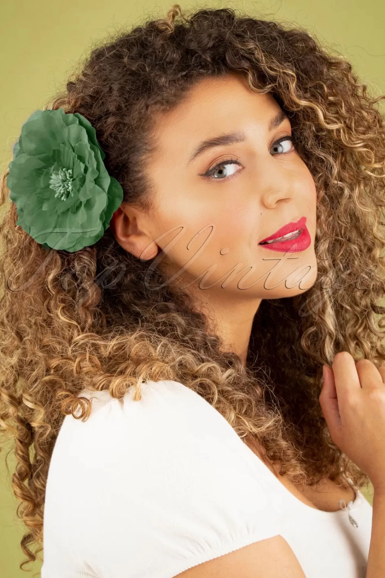 Grote Bloemcorsage In Weidegroen Vrouwen Haaraccessoires