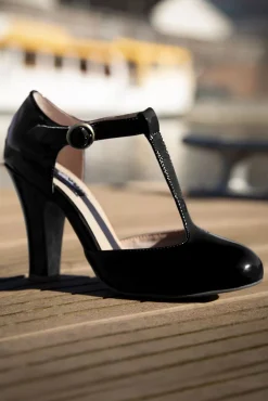 Online June Effortlessly Elegant Lakpumps In Zwart Vrouwen Pumps