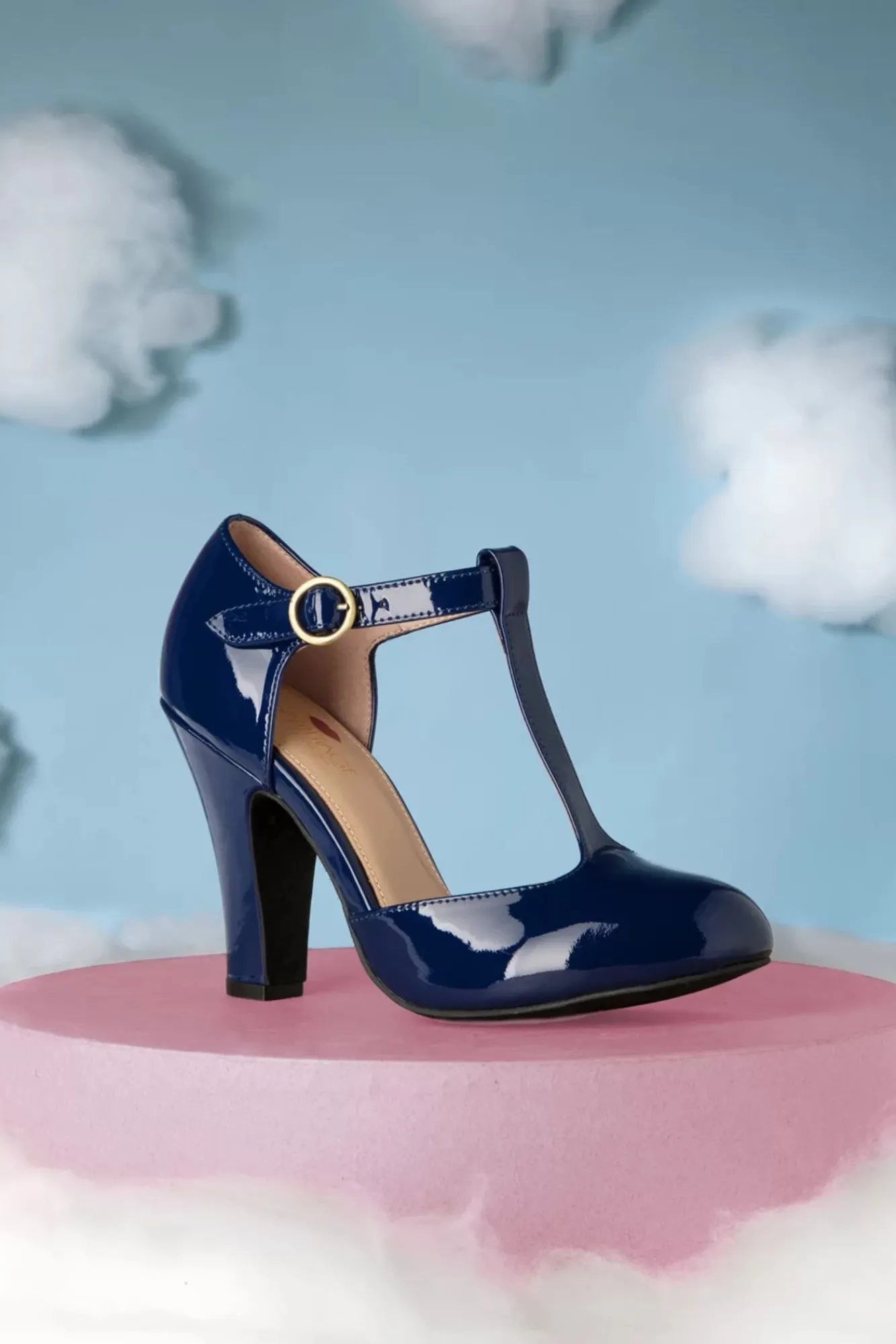 New June Love Letter Lak Pumps In Navy Vrouwen Pumps