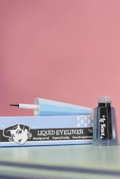 Hot Kateye Vloeibare Eyeliner In Zwart Vrouwen Make-Up