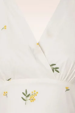 Hot Met Bloemen Geborduurde Swingjurk In Wit Vrouwen Plus Size Jurken