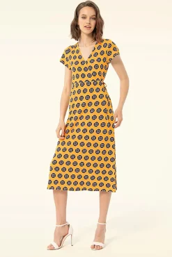 Sale Nylah Jurk In Geel Vrouwen Midi Jurken