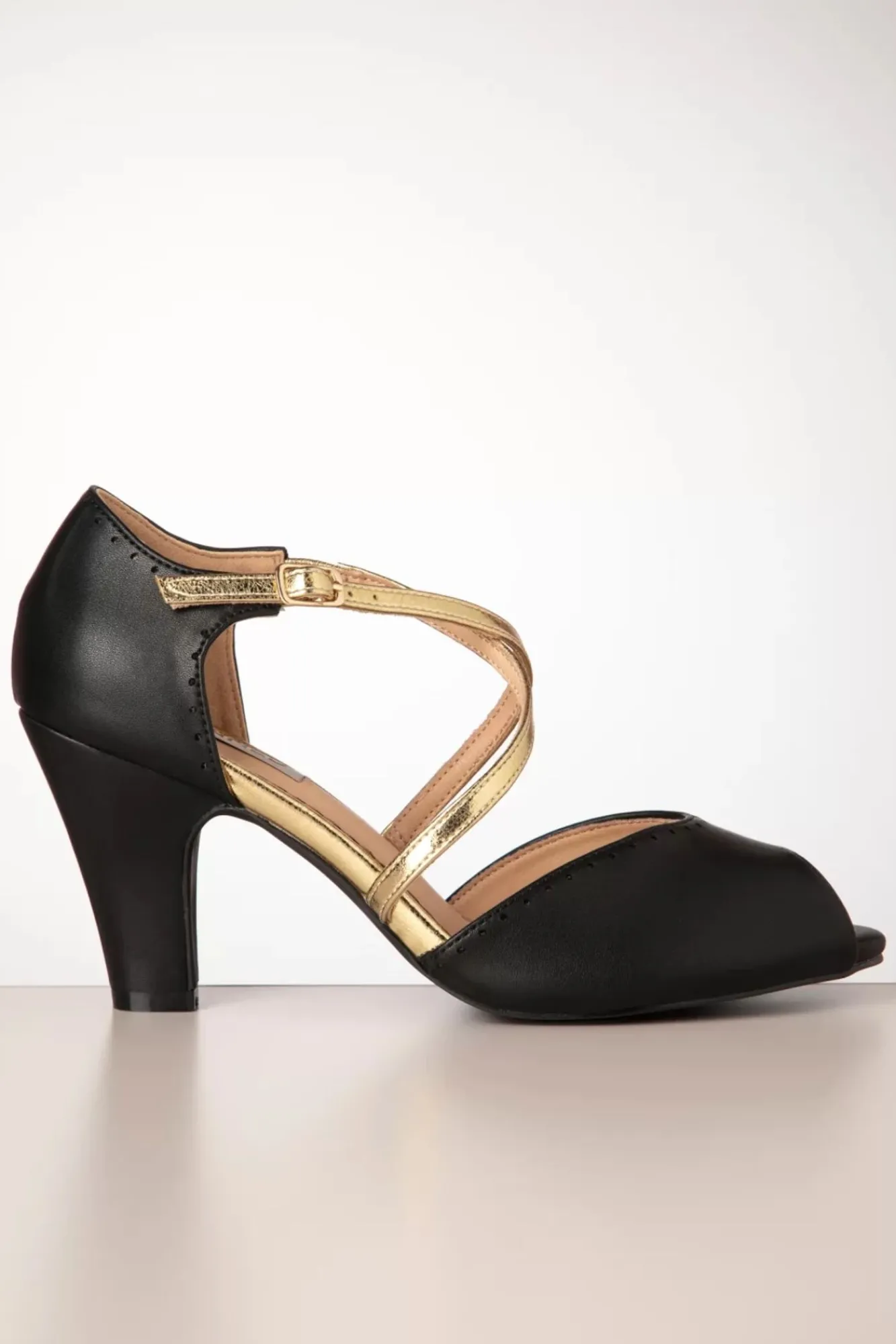 Online Sassy Dance Peeptoe Pumps In Zwart Vrouwen Pumps