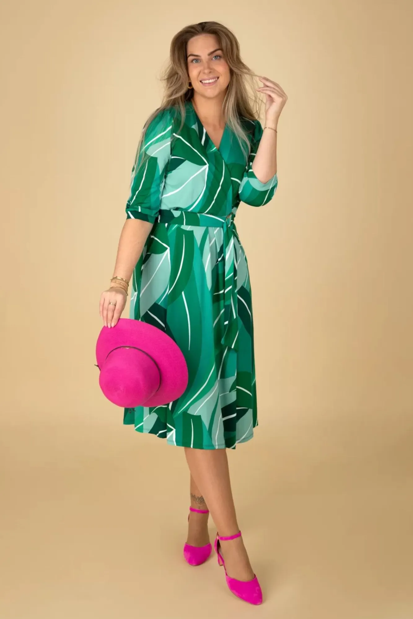 Sale Shelley Crossover Midi Jurk In Groen Vrouwen Plus Size Jurken