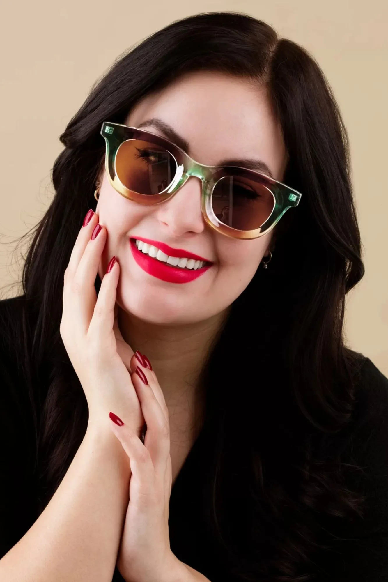 Best That Girl Zonnebril In Kaki Vrouwen Zonnebrillen