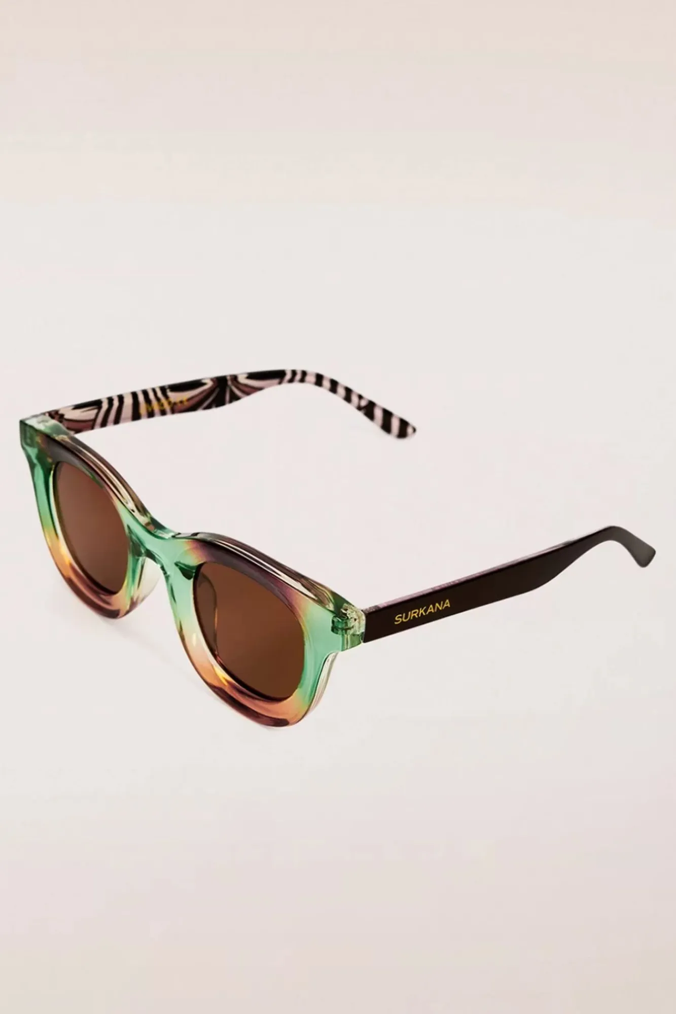 Best That Girl Zonnebril In Kaki Vrouwen Zonnebrillen