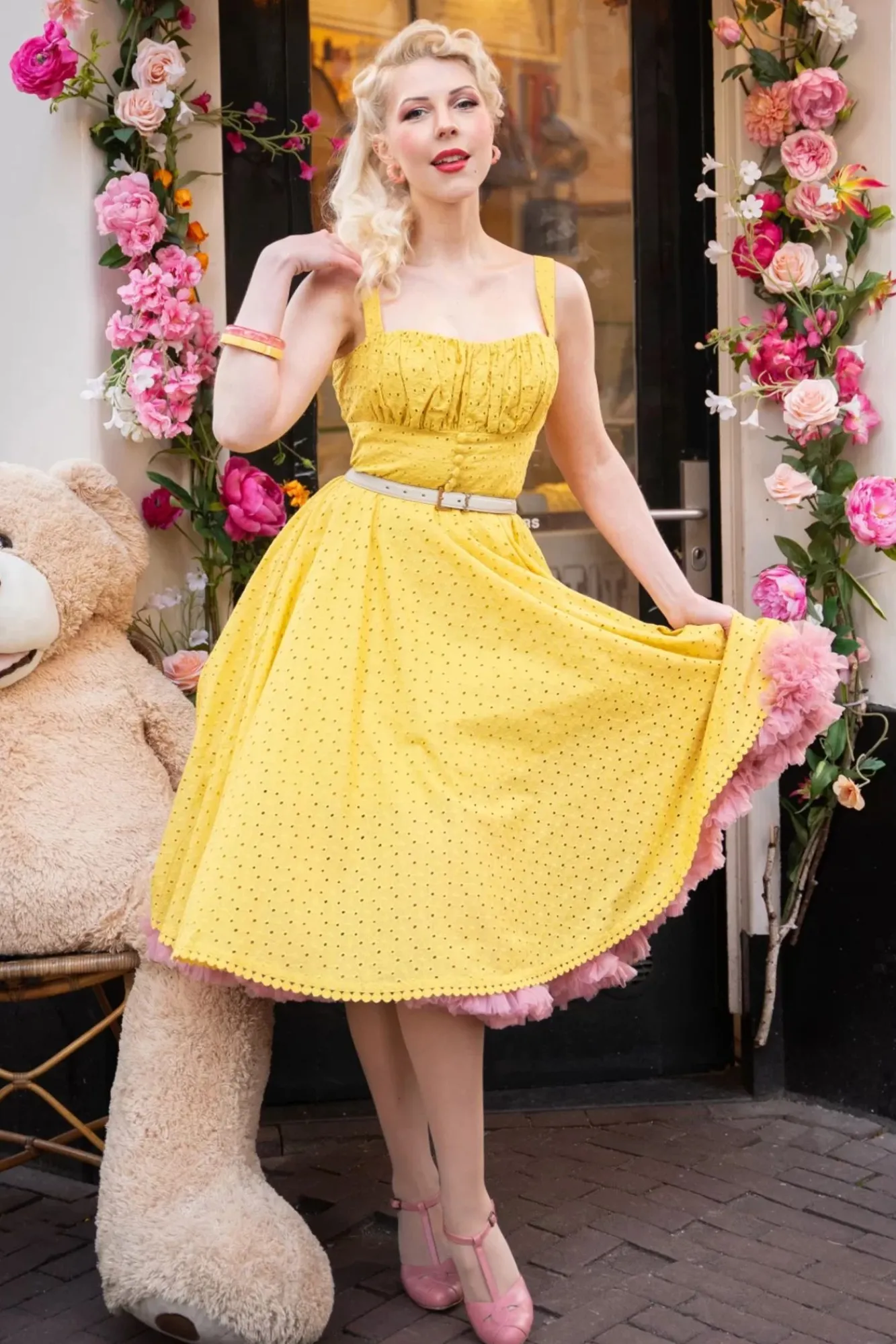 Hot Valerie Swing Jurk In Mosterd Vrouwen Effen Jurken